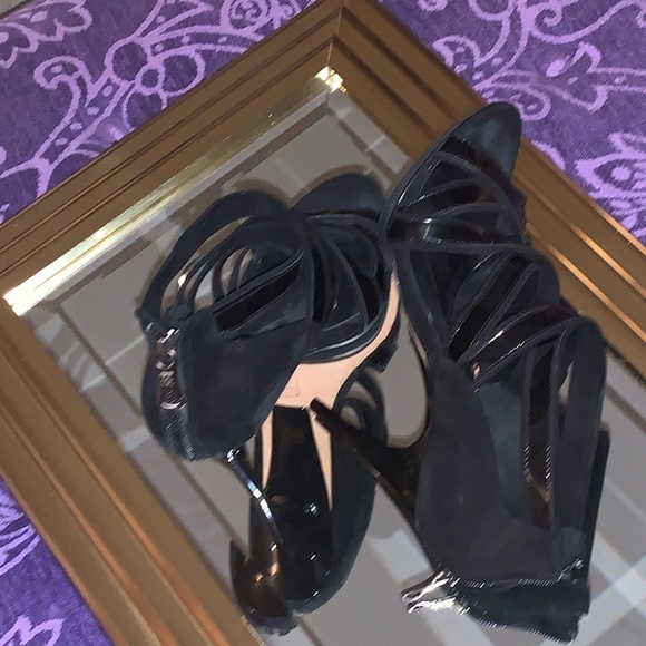 Black Heels - Picture 11 of 11